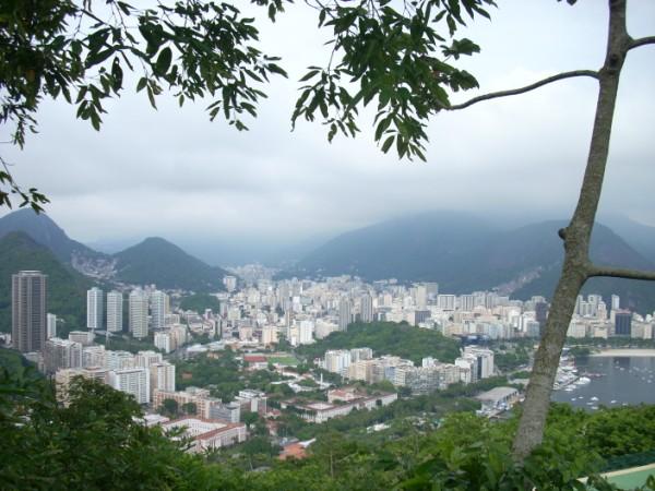 Rio de Janeiro from high on Sugar Loaf Mountain.jpg